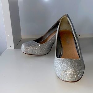Silver sparkle heels